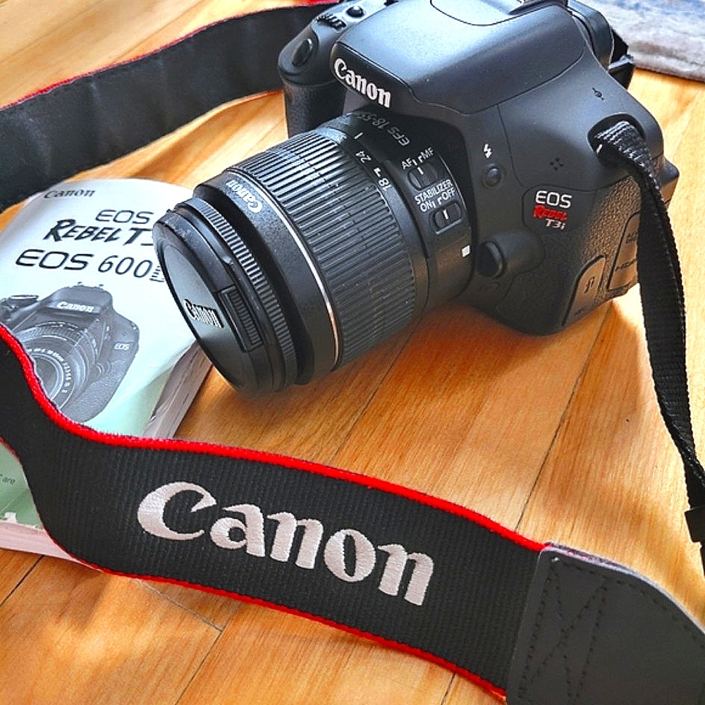 *SOLD* Canon EOS Rebel t3i 600 Digital SLR Camera Bundle - Picture 9 of 16